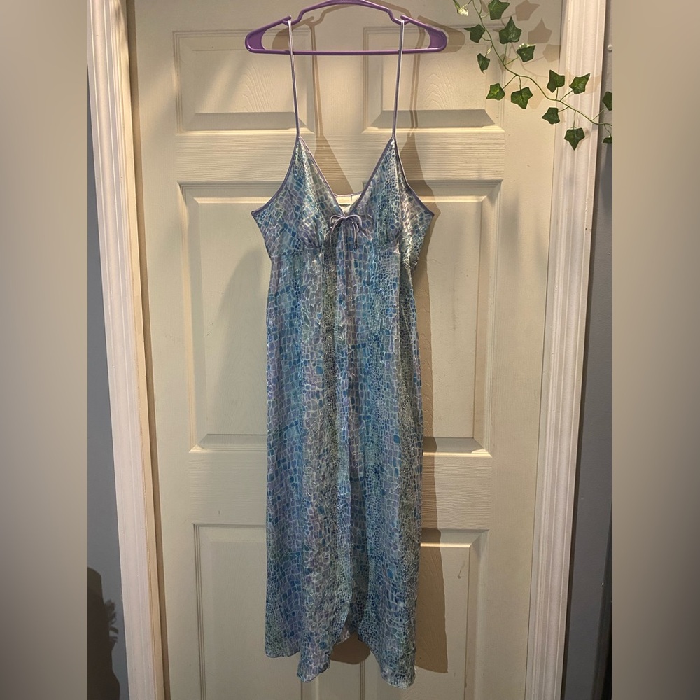 Gilligan & O'Malley Blue and Purple Patterned Garment